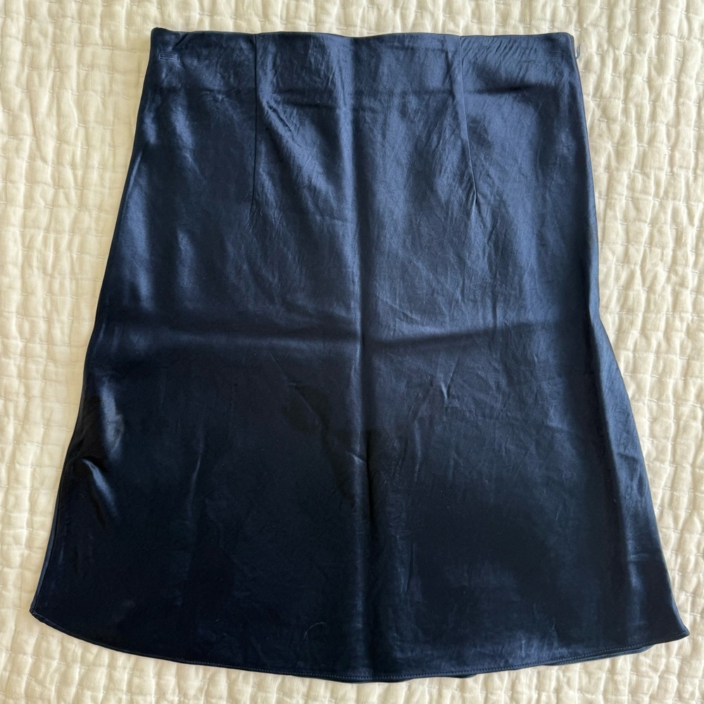 Aritzia (Babaton) Navy Blue Women's Slip Skirt - Picture 6 of 6